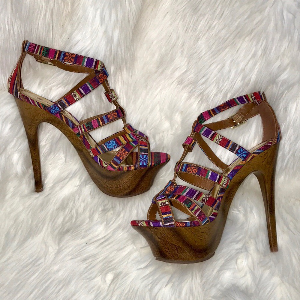 Just Fabulous Platform Pumps